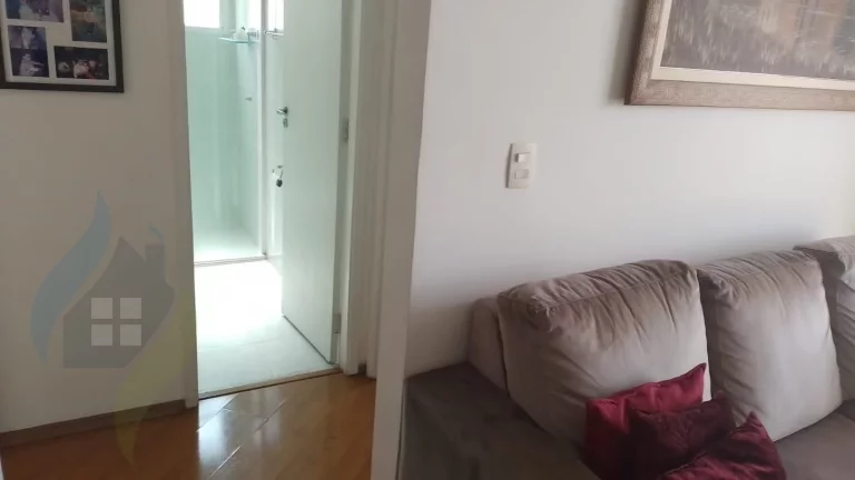 Imagem Apartamento de 2 dormitórios, 1 suíte, 2 banheiros, 1 vaga, com 60m² em Rudge Ramos, São Bernardo do Campo