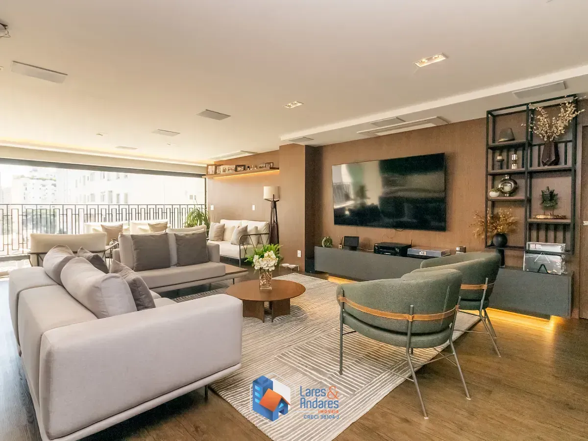 Foto do imóvel Apartamento para venda em Vila Mariana com 3 quartos, sendo 2 suítes, 206m² em Rua França Pinto