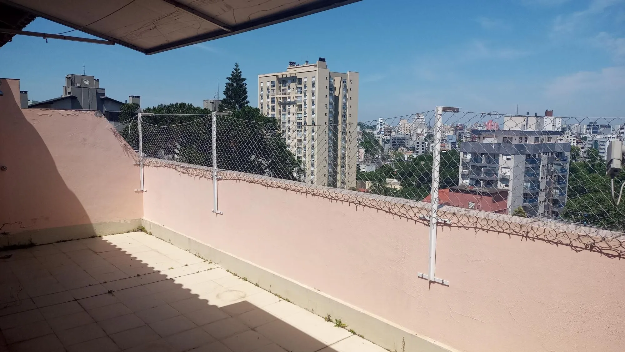 Imagem Cobertura com 2 dormitórios no bairro Petrópolis