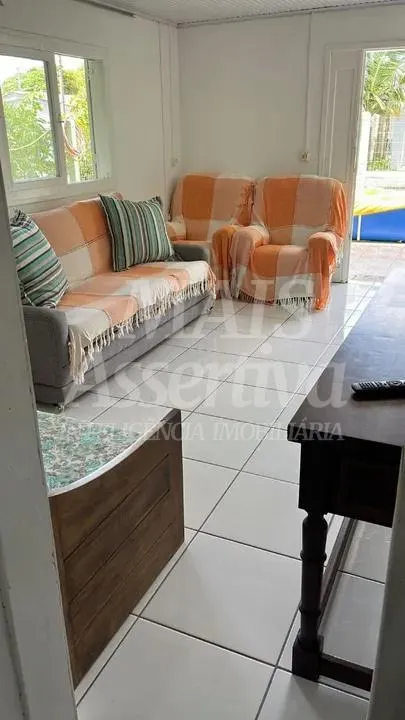 Imagem Ótima casa à venda em Capão da Canoa - 4 dormitórios