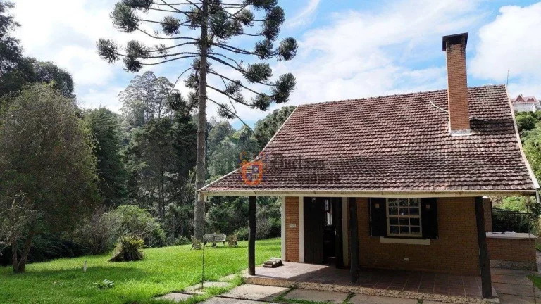 Imagem Casa com 5 dormitórios à venda, 223 m² por R$ 1.300.000 - Alto Do Capivari - Campos do Jordão/SP