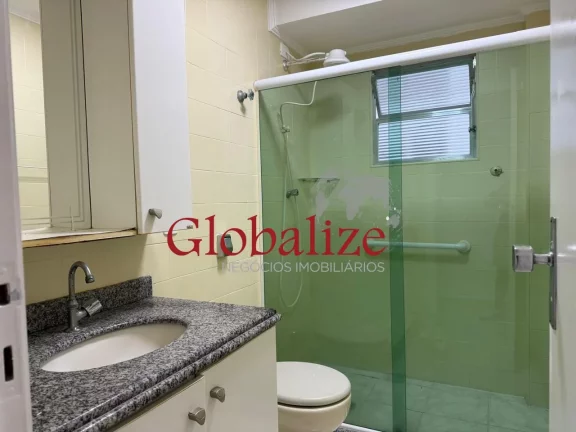 Imagem Apartamento amplo de 1 dormitório, condomínio baixo, vaga de garagem garantida e excelente localização.