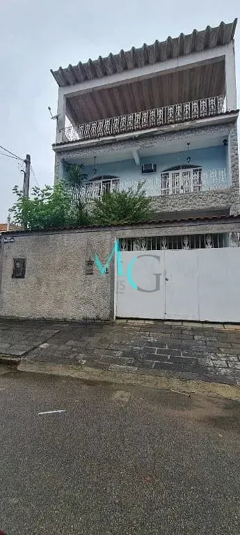Foto do imóvel Casa com 3 dormitórios à venda, 392 m² por R$ 750.000,00 - Campo Grande - Rio de Janeiro/RJ