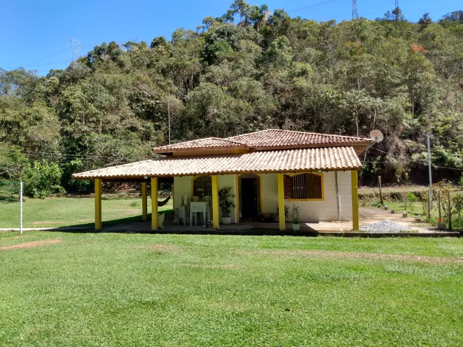 Imagem Chácara à venda 2 Quartos, 1 Suite, 30 Vagas, 24000M², Pinga, Pindamonhangaba - SP