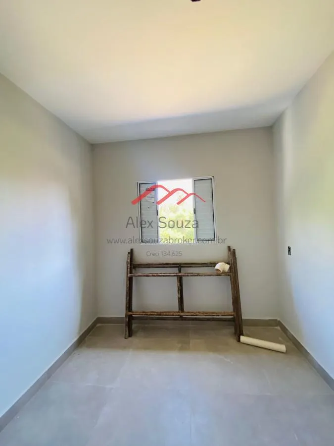 Imagem Casa para Venda, 3 dormitórios, 2 banheiros, 2 vagas