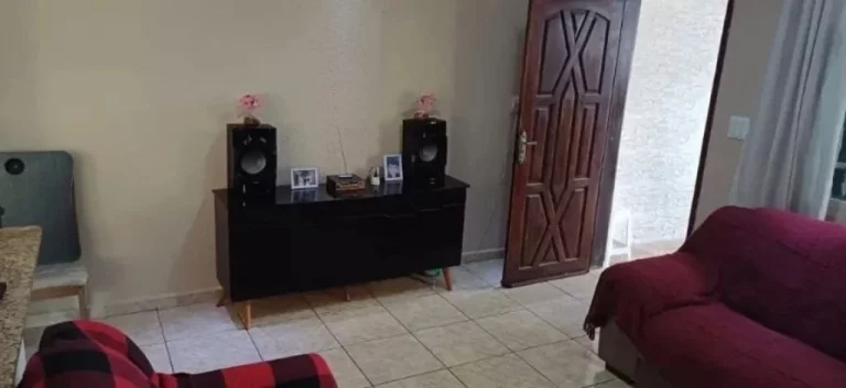 Imagem EXCELENTE CASA À VENDA NO MARACANÃ COM 3 DORMITÓRIOS 2 VAGAS!!!