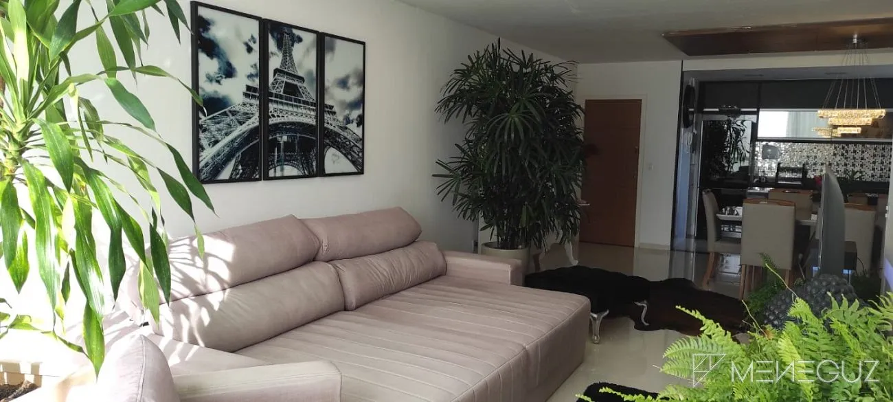 Imagem Exuberante apartamento de 3 quartos, elegantemente mobiliado, oferecendo conforto e sofisticação