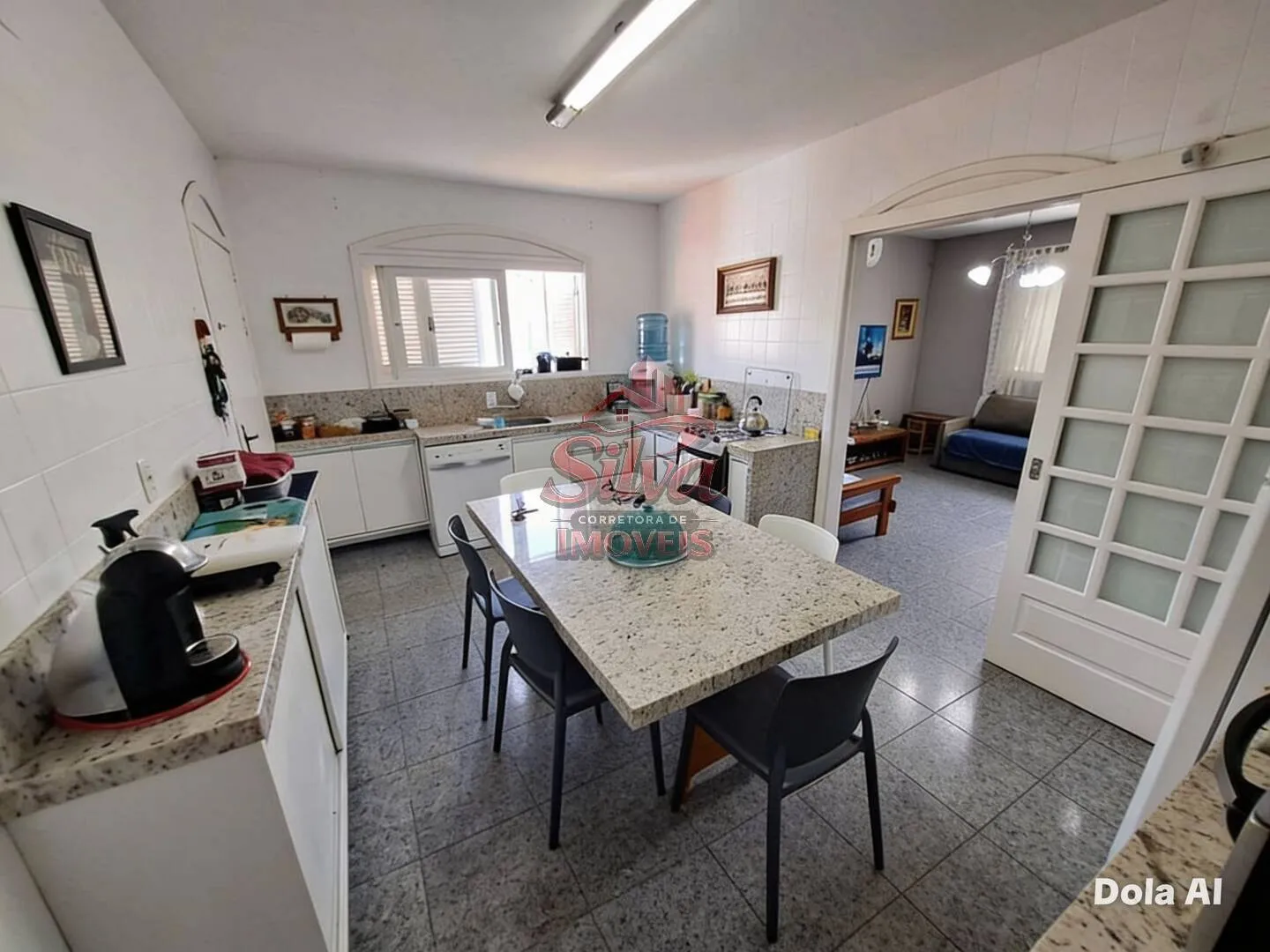 Imagem C793 | Casa de esquina à venda a 400m do mar no Mariluz