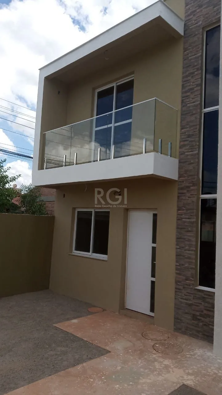 Imagem Sobrado 2 dormitórios, vaga de garagem, Bairro Passos dos Ferreiros