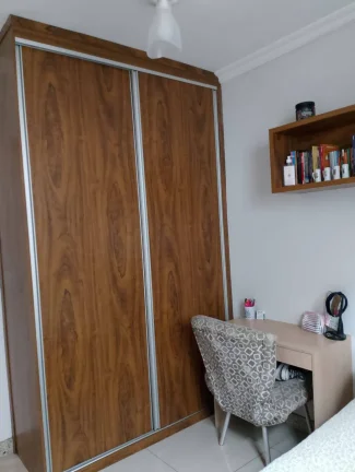 Imagem Lindo apartamento com duas áreas privativas com elevador.