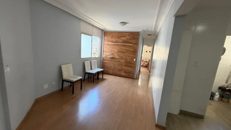 Imagem Excelente Apartamento 2 Quartos.