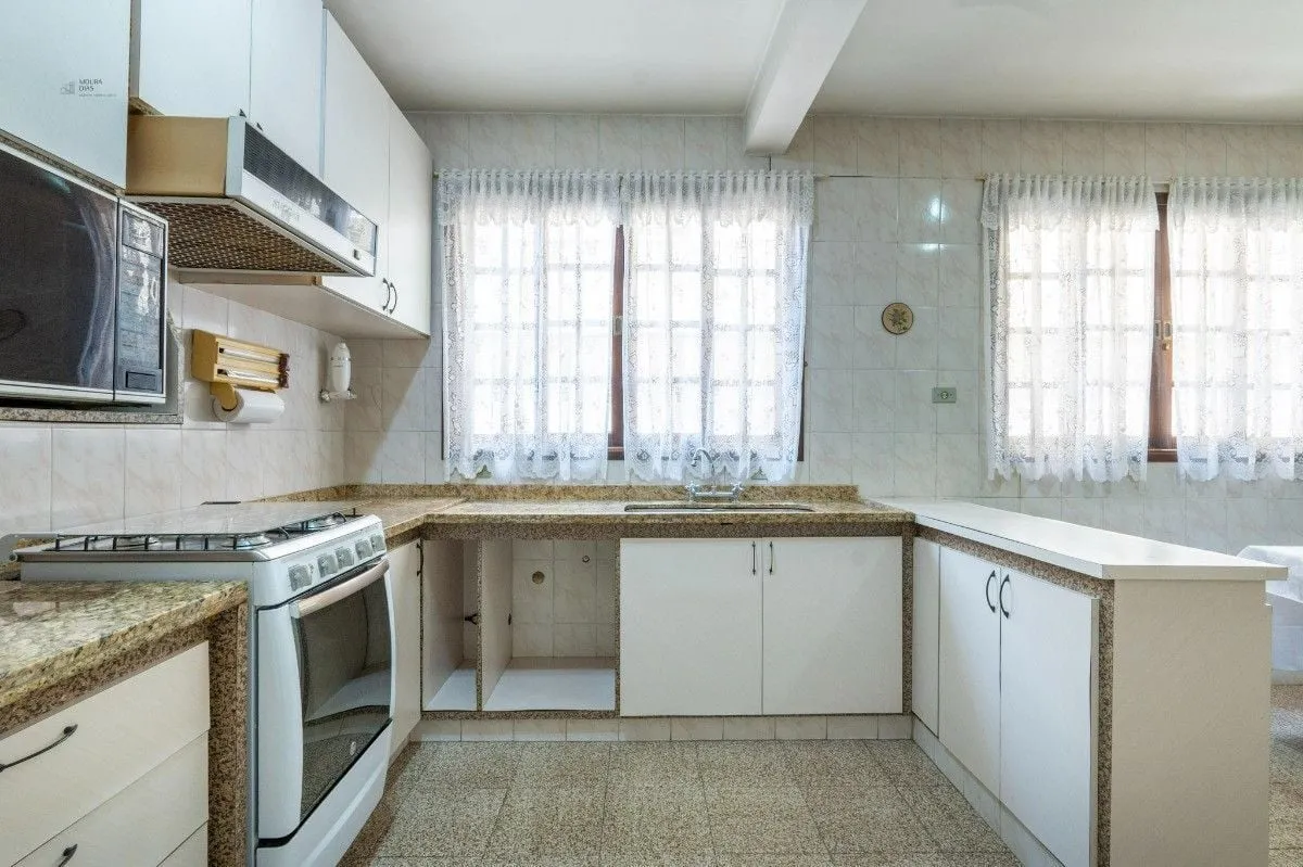 Imagem Casa Sobrado no Alto da Lapa 191m² com3 Dormitórios (1 Suíte) com versátil casa no fundo do terreno ( home office) e 2 vagas