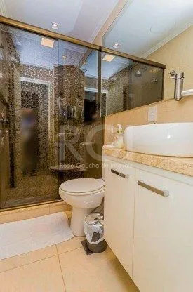 Imagem Excelente apartamento de 03 dormitórios com 4 vagas de garagem.