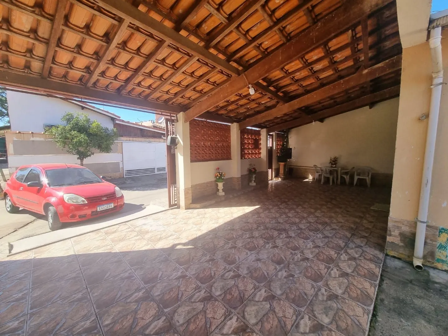 Imagem Casa à venda 3 Quartos, 1 Suite, 4 Vagas, 379.61M², Pedro Leme, Roseira - SP