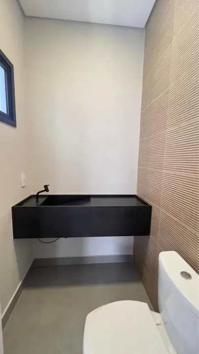 Imagem Sobrado Novo com 3 Suítes Localizado no Jardim Residencial Villagio Ipanema I.