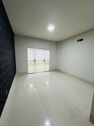 Imagem Sobrado à venda em Avenida - Goianésia/GO