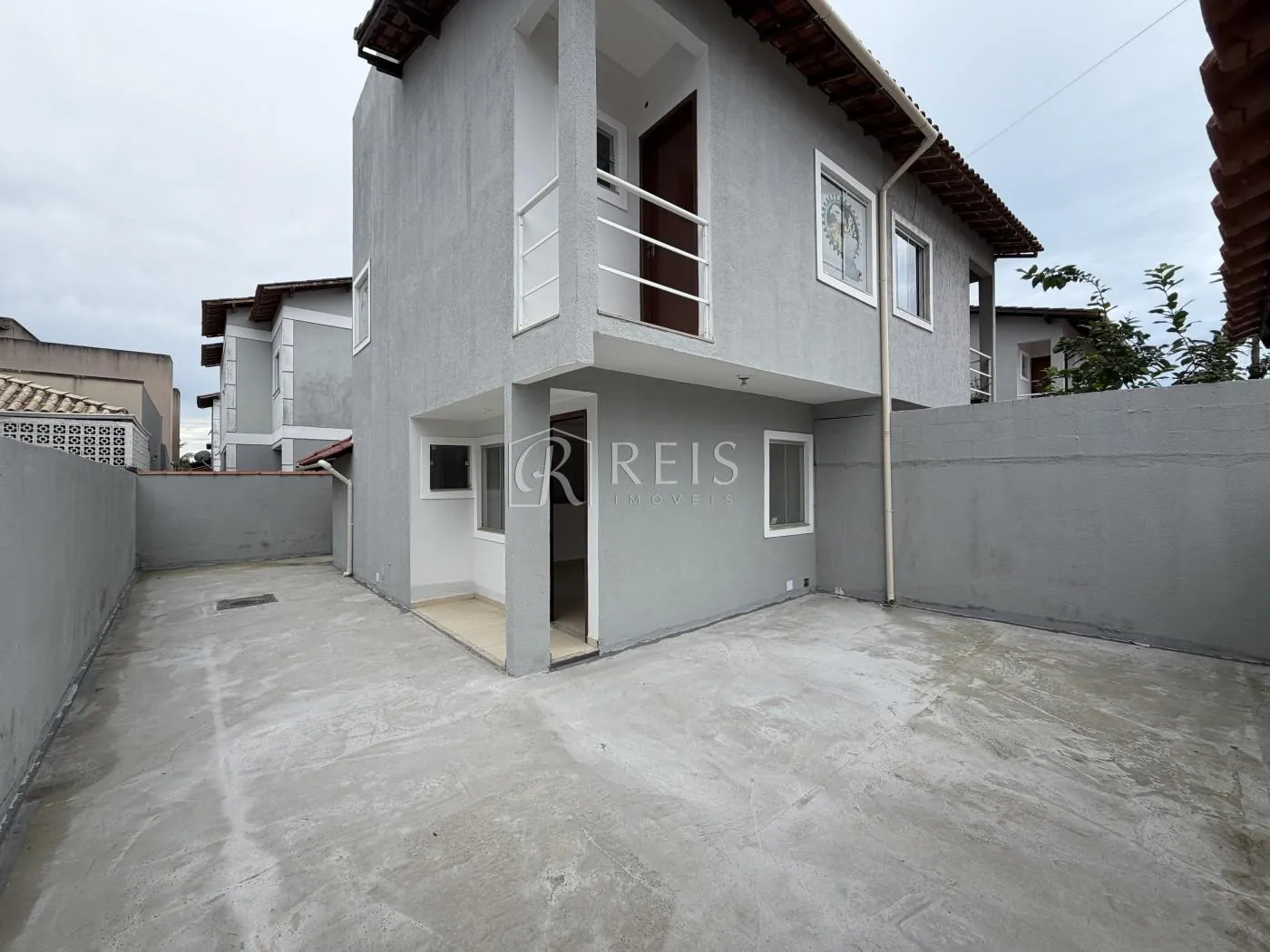 Imagem Casa para Venda em Rio das Ostras, Chácara Mariléa, 2 dormitórios, 2 banheiros, 2 vagas