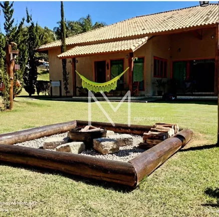 Chácara de Veraneio à Venda 3.200m² de Área - Paraibuna - SP