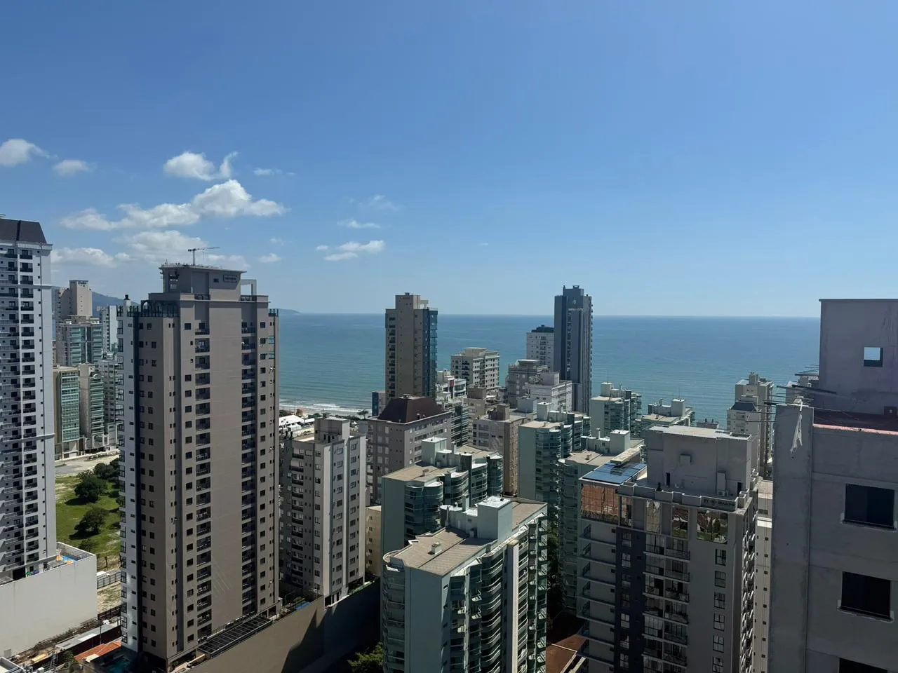 Imagem Apartamento com vista para o mar à venda com 128.5m2 por R$ 3.000.000,00