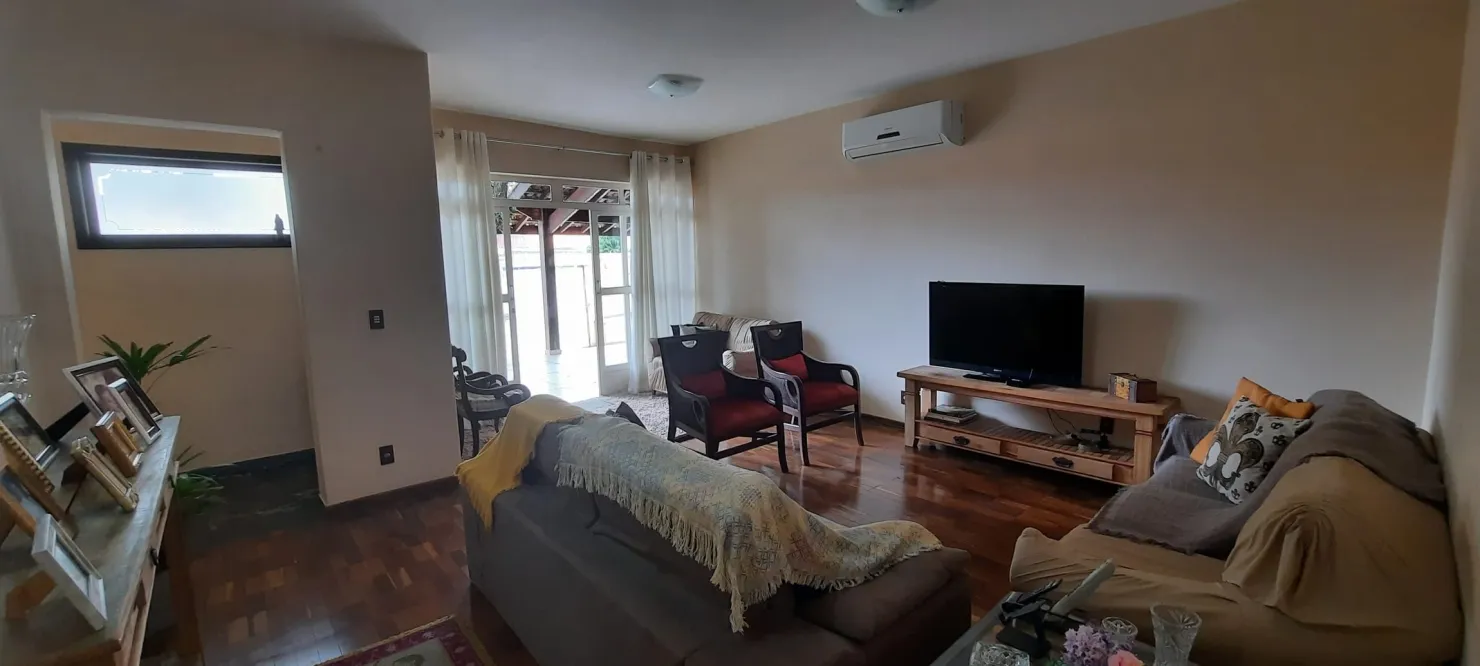 Imagem Casa à venda 4 Quartos, 2 Suites, 4 Vagas, 392M², Jardim Indepedência, Guaratinguetá - SP