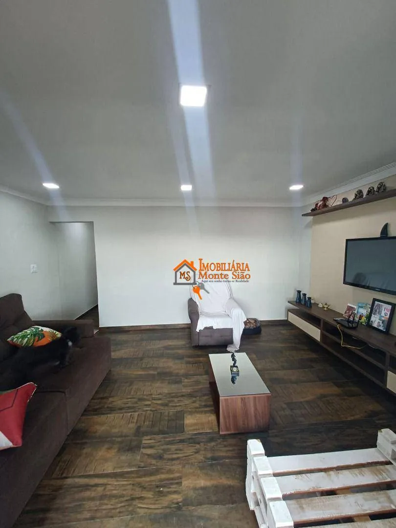 Imagem Sobrado com 3 dormitórios à venda, 275 m² por R$ 600.000,00 - Cocaia - Guarulhos/SP