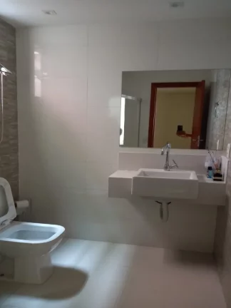 Imagem CASA A VENDA COM 3 QUARTOS E SUÍTE EM GUARAPARI ES