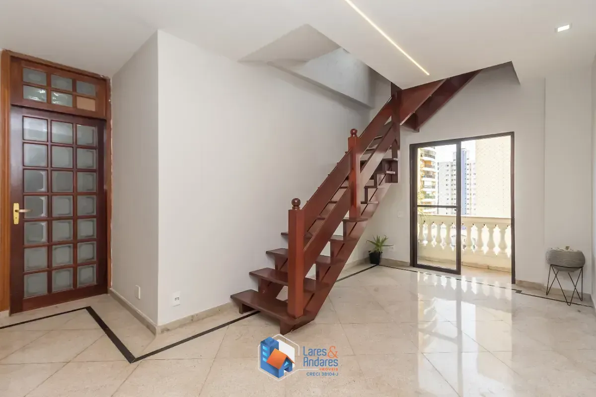 Foto do imóvel Cobertura para venda em Saúde com 3 quartos, sendo 2 suítes, 192m² em Rua Visconde de Inhaúma
