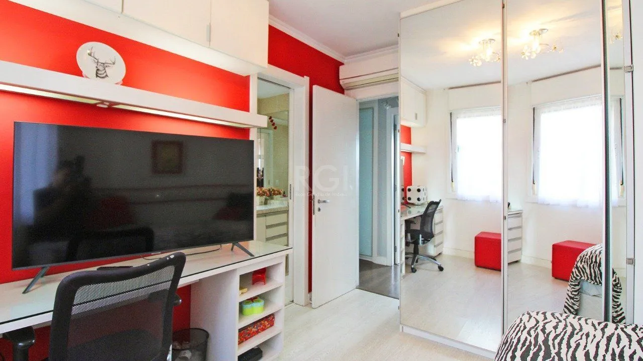 Imagem Apartamento com três (3) dormitórios, três (3) suítes sendo uma (1) suíte master e quatro (4) vagas de garagem com dois (2) depósitos próximo ao shopping Iguatemi, no Condomínio Cipriani Nuova Archit
