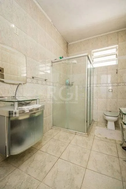Imagem Casa para Venda - 290m², 3 dormitórios, 4 vagas - Santo Antonio