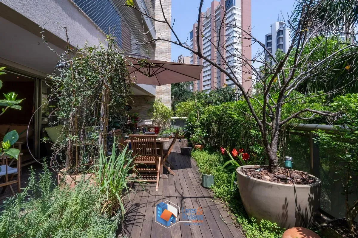Foto do imóvel Apartamento garden para venda em Vila Suzana com 3 quartos, sendo 2 suítes, 250m² em Rua Domingos Lopes da Silva