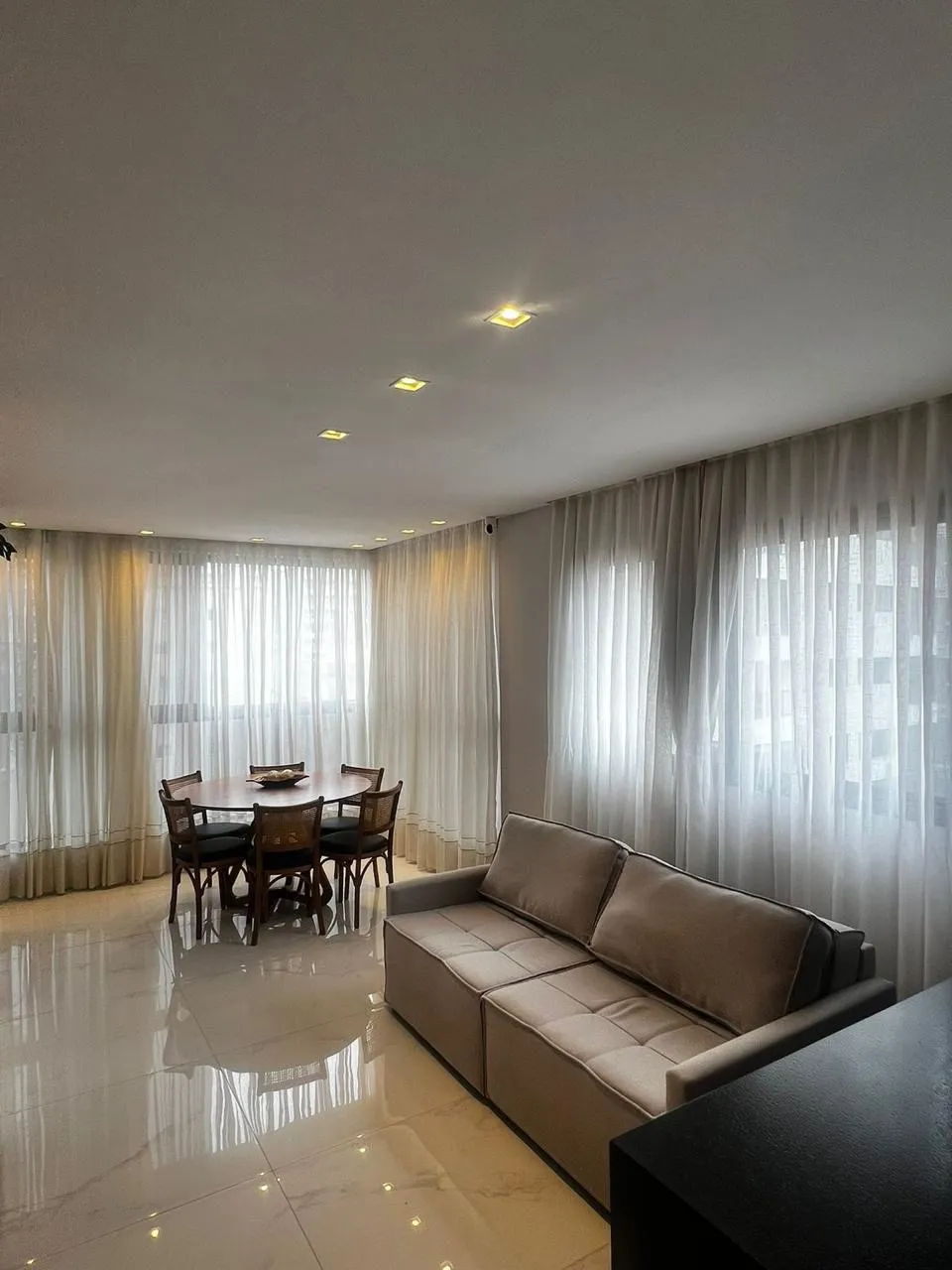 Imagem Apartamento à venda com 101m2 por R$ 1.880.000,00
