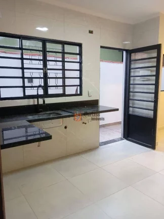 Imagem Casa com 3 dormitórios à venda, 135 m² por R$ 699.000,00 - Jardim Alvinópolis - Atibaia/SP