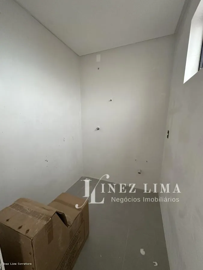 Imagem Apartamento para Venda, pereque, 3 dormitórios, 3 suítes, 4 banheiros, 2 vagas
