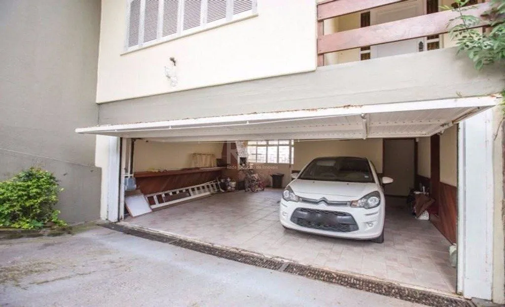 Imagem Casa para Venda - 309m², 3 dormitórios, sendo 1 suites, 3 vagas - Medianeira