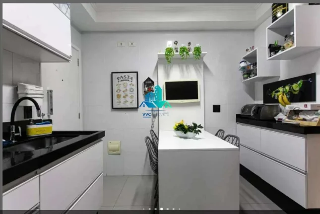 Imagem Apartamento de Alto Padrão com Espaços Amplos e Iluminação Natural