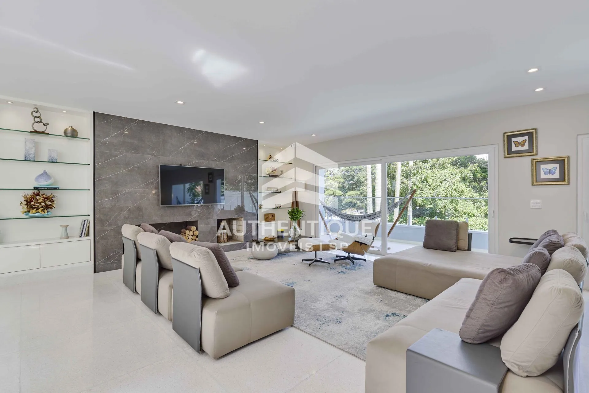 Imagem Casa Alto Padrão no bairro Jardim Marajoara à venda