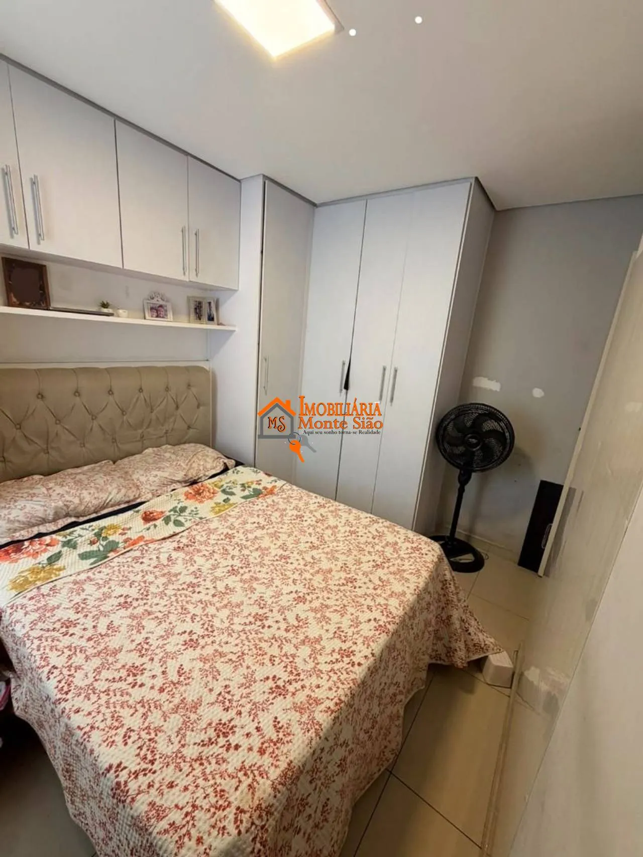 Imagem Apartamento com 2 dormitórios à venda, 43 m² por R$ 330.000,00 - Cocaia - Guarulhos/SP