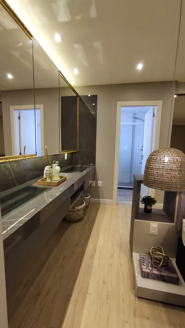 Imagem Cobertura à venda em Torres, Predial, com 4 quartos, 247m2