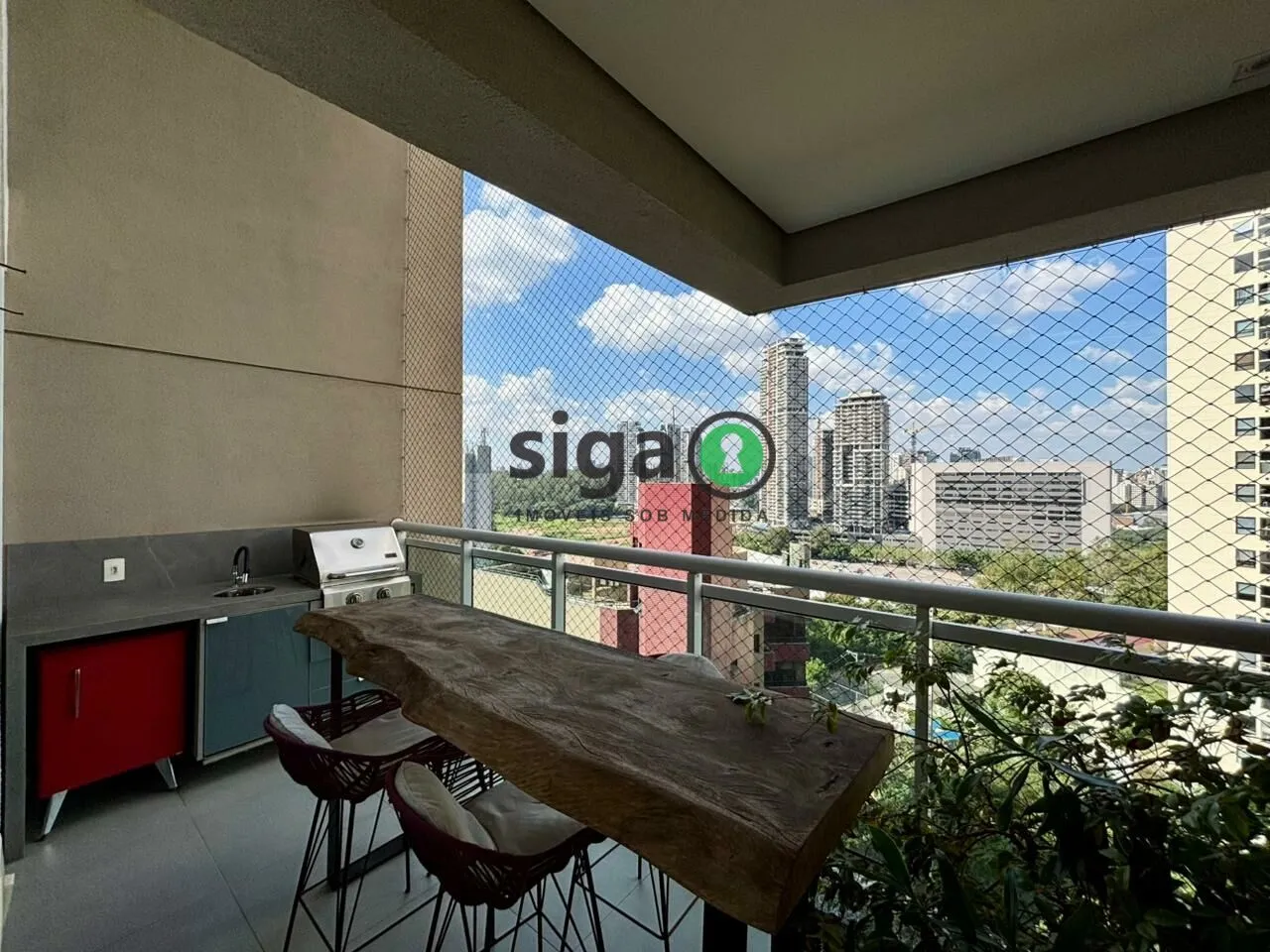 Imagem APARTAMENTO NO PANAMBY COM 3 SUÍTES Á VENDA, 3 VAGAS!