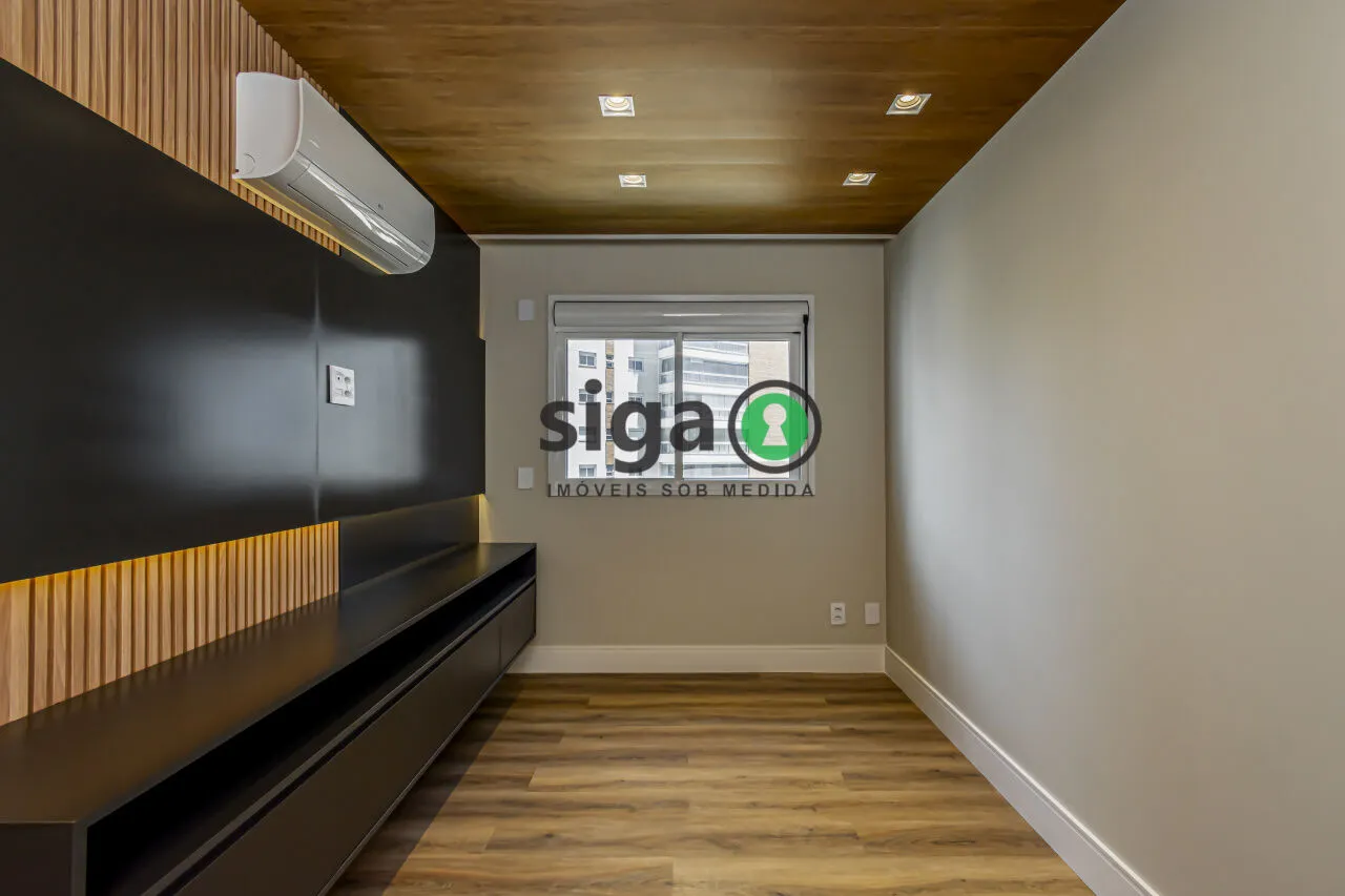 Imagem APARTAMENTO Á VENDA NO PANAMBY COM 3 QUARTOS E 2 VAGAS, REFORMADO!