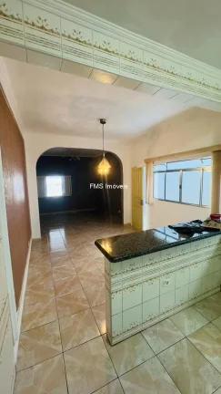 Imagem Imperdível oportunidade: Casa à venda na Guilhermina, Praia Grande-SP! 2 quartos, 1 sala, 2 banheiros, 1 vaga, 125m².