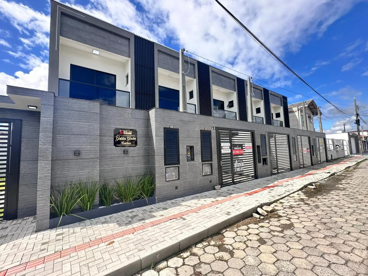 Foto do imóvel Casa à venda com 74m2 por R$ 649.000,00