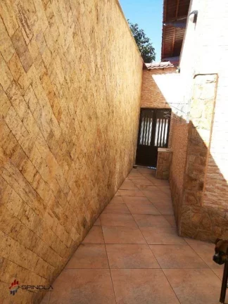 Imagem Casa com 3 dormitórios à venda, 420 m² por R$ 1.050.000,00 - Jardim Imperador - Praia Grande/SP