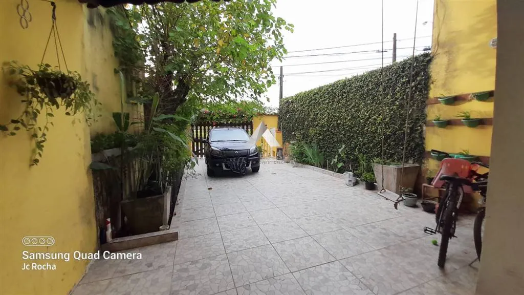 Imagem Casa a venda lado Praia em Mongagua 300 metros do mar