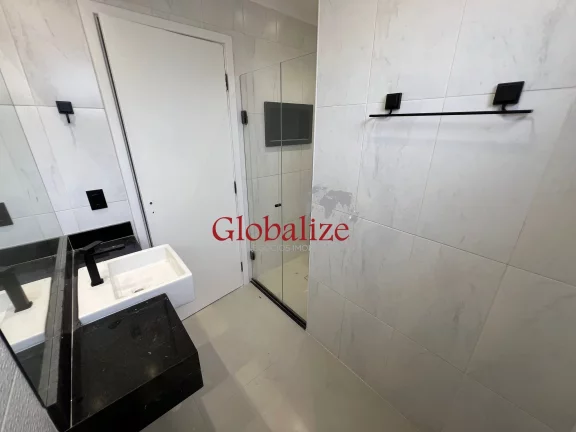 Imagem Cobertura à venda com 191m², 3 dormitórios, 1 suíte, jacuzzi, vista mar por R$ 1.849.000,00 no Campo Grande em Santos
