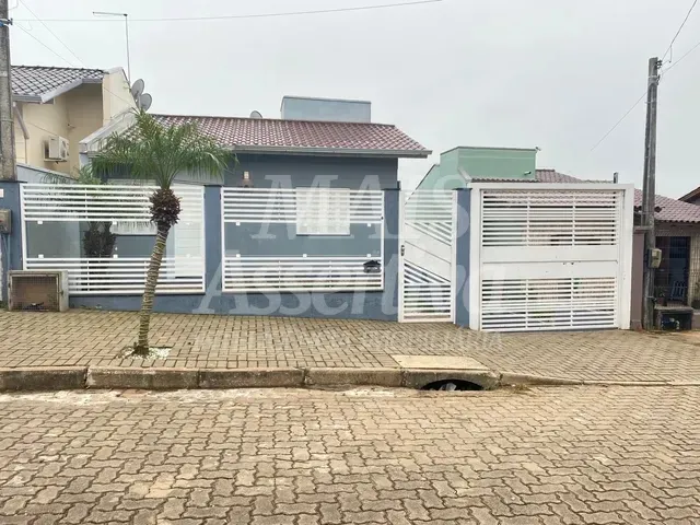 Foto do imóvel Ótima casa a venda em Campo Bom/RS - 2 vagas de garagem