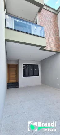 Imagem Sobrado à Venda na Vila Tolstói sendo 165M²
