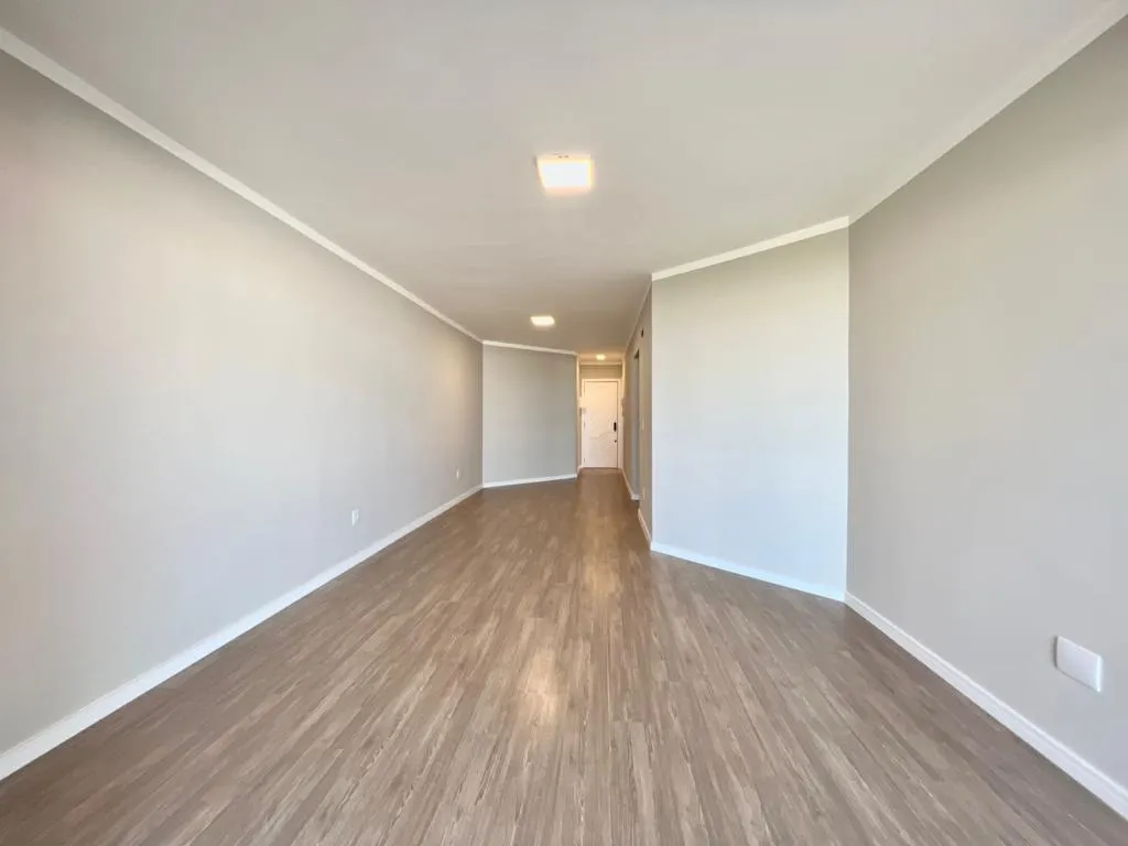 Imagem Apartamento 3Dormitórios dependência - Bairro Zona Nova