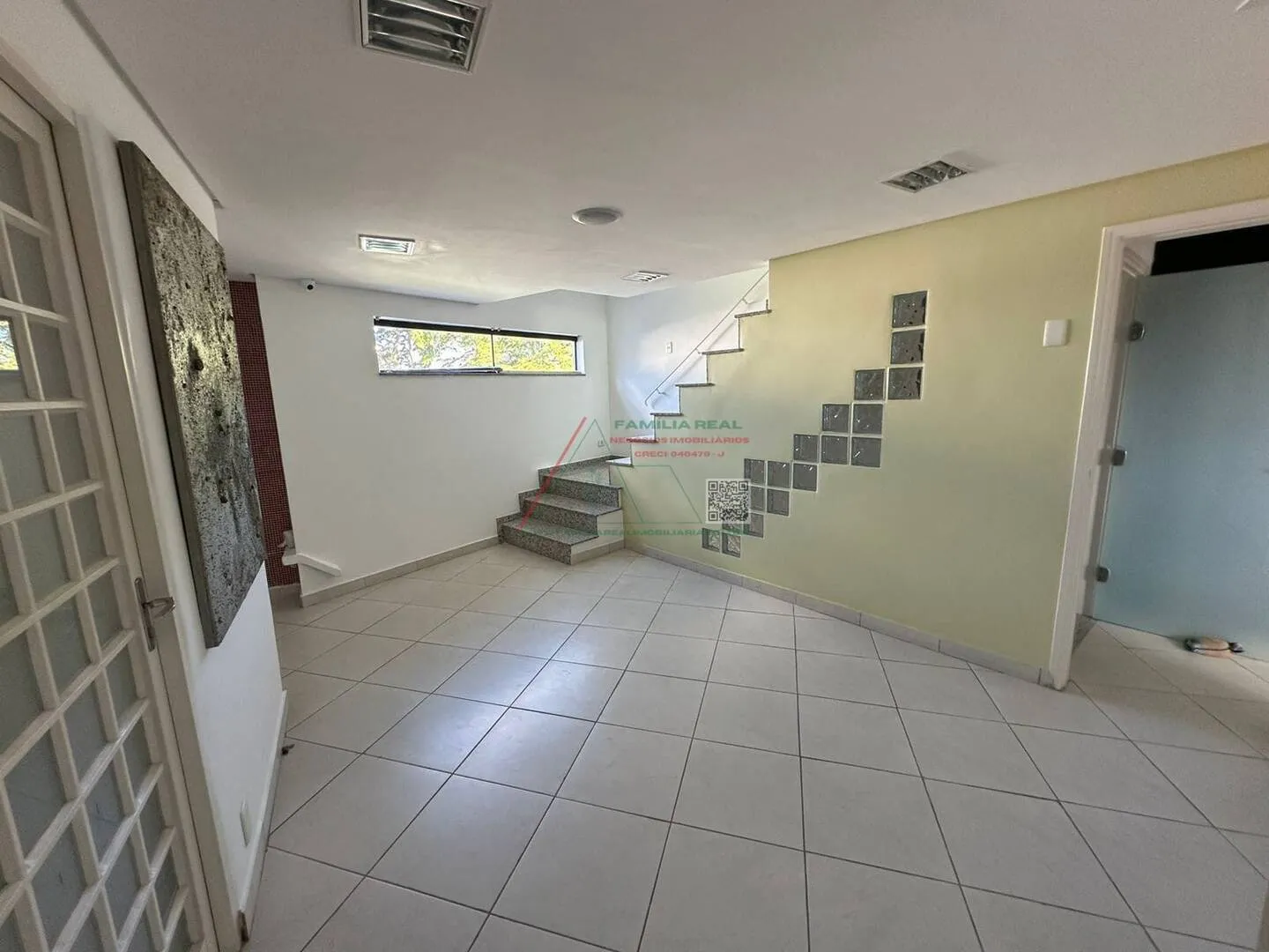 Imagem Propriedade Multifamiliar, à Venda, na Vila Matilde, com 03 Vagas de Garagem e Entrada Independente
