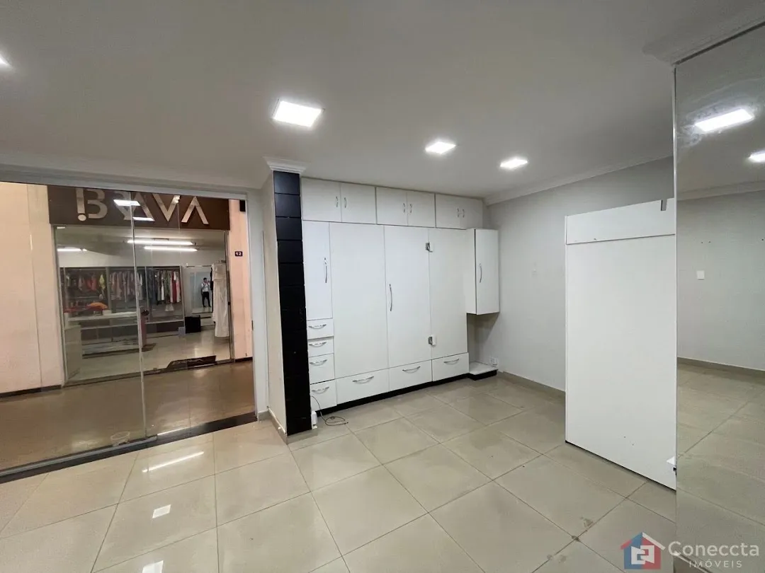 Imagem Loja Comercial à venda, Centro, Patos de Minas - LO0004.